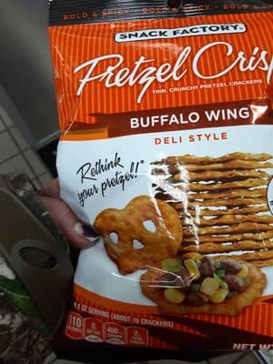 Pretzel Crisps Buffalo Wing (3 oz)